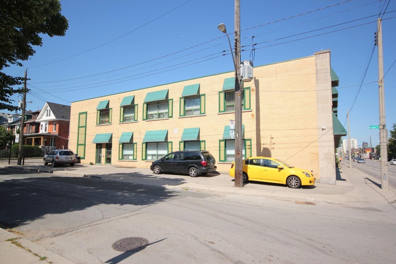 The Soma Furnished Residences Hamilton Buitenkant foto