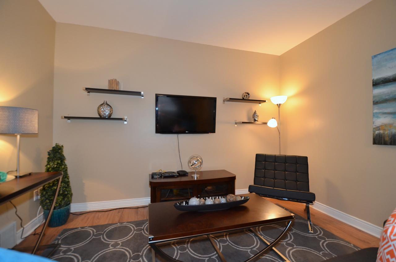 The Soma Furnished Residences Hamilton Buitenkant foto